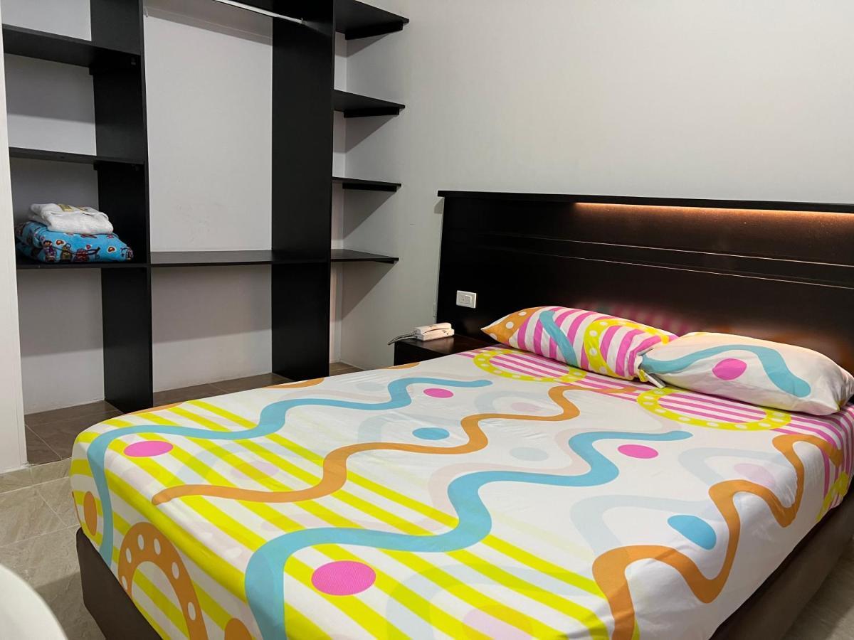 Ocaña Hotel Marialu מראה חיצוני תמונה