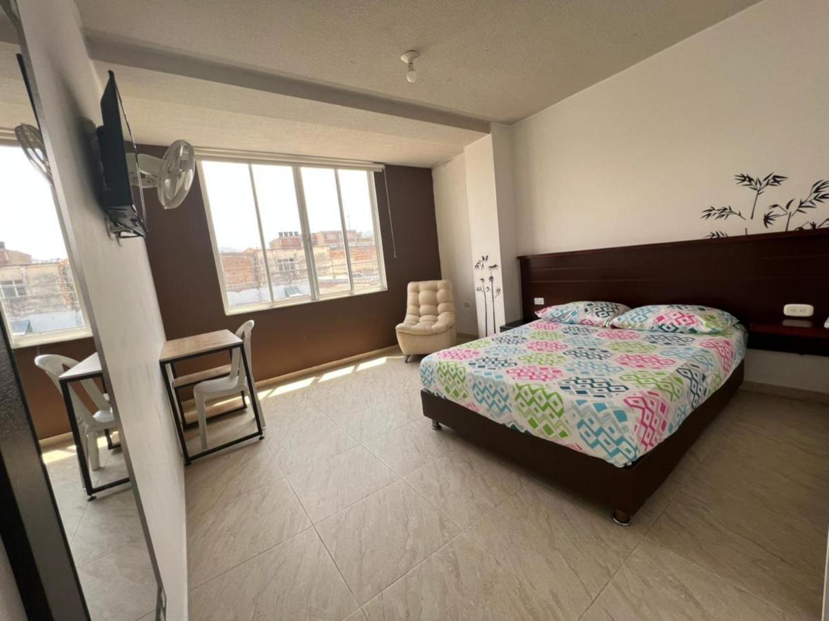 Ocaña Hotel Marialu מראה חיצוני תמונה