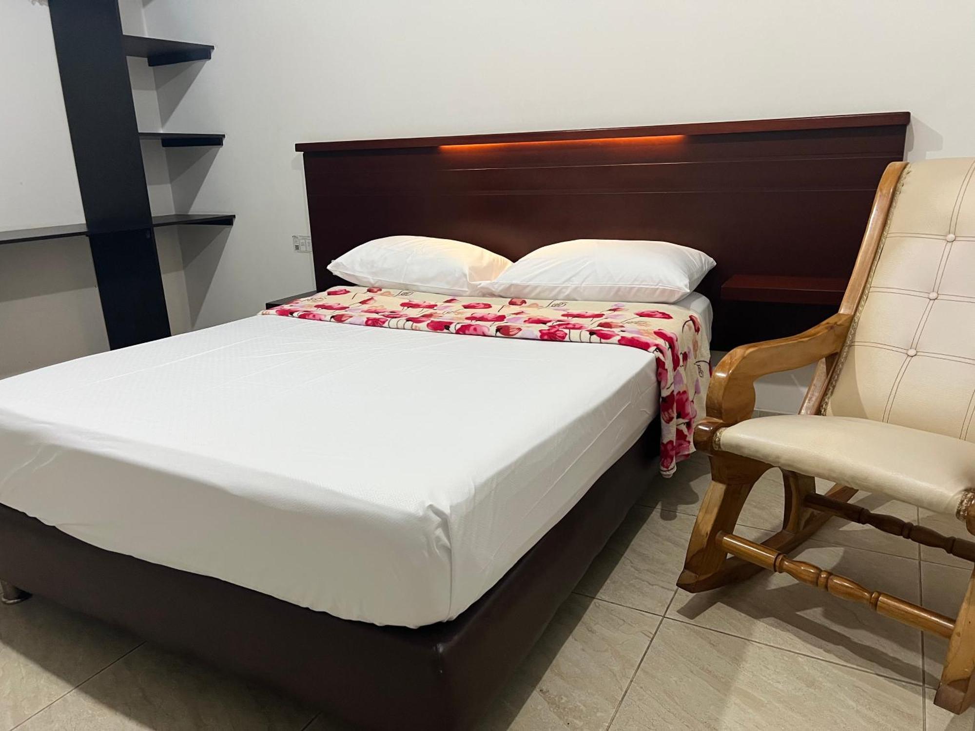 Ocaña Hotel Marialu מראה חיצוני תמונה